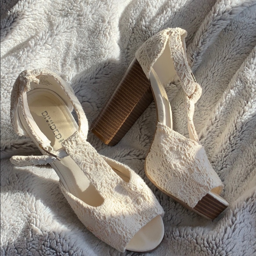 H&M white lace sandals